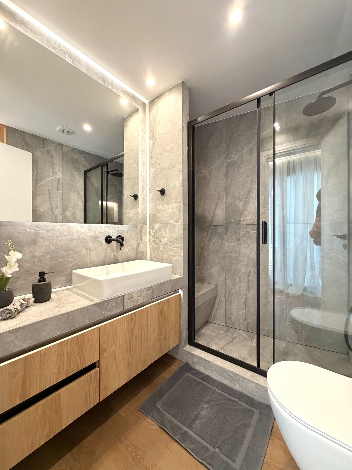 Teslim edilmiş daire — banyo